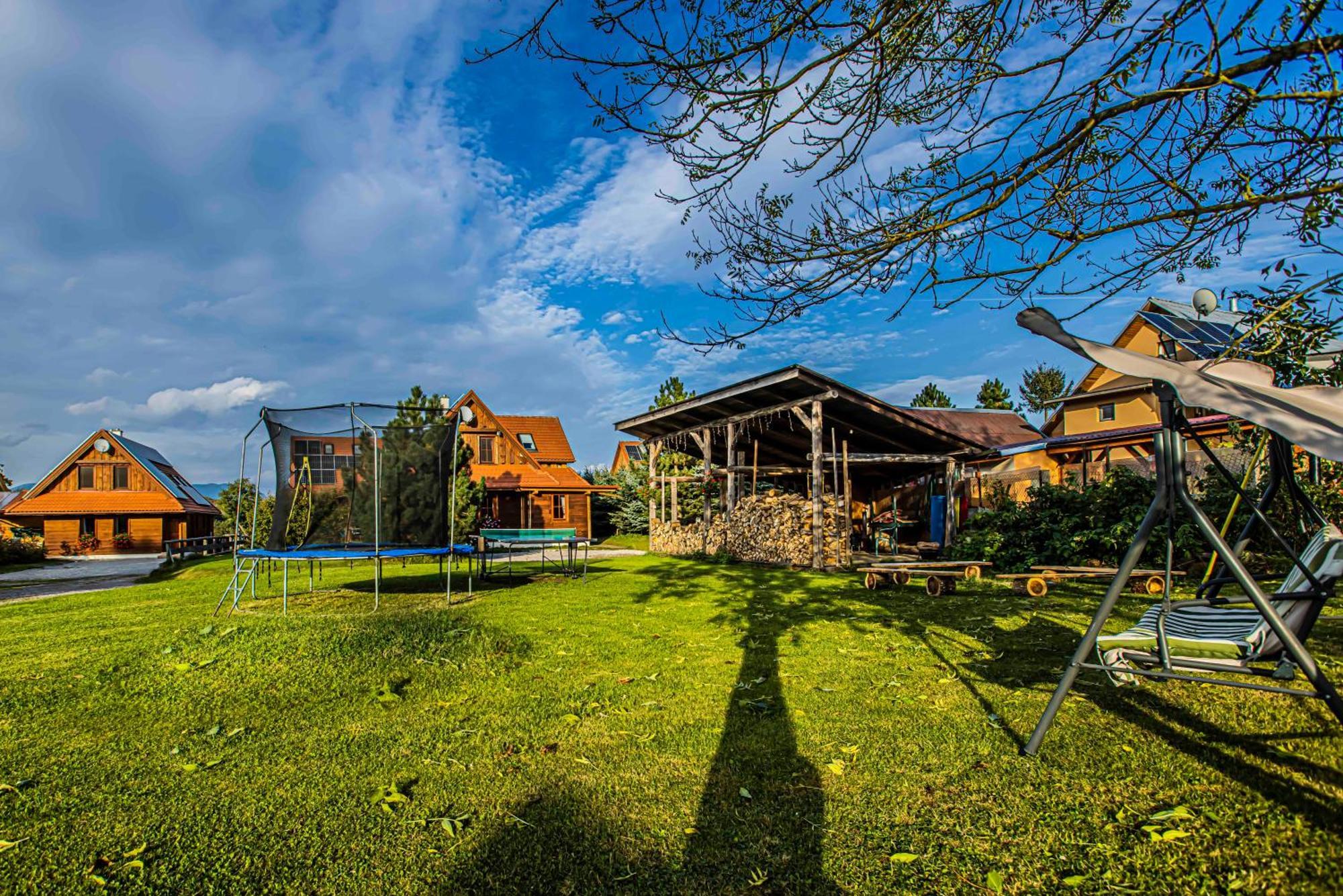 Holiday Raj Bešeňová Exterior foto